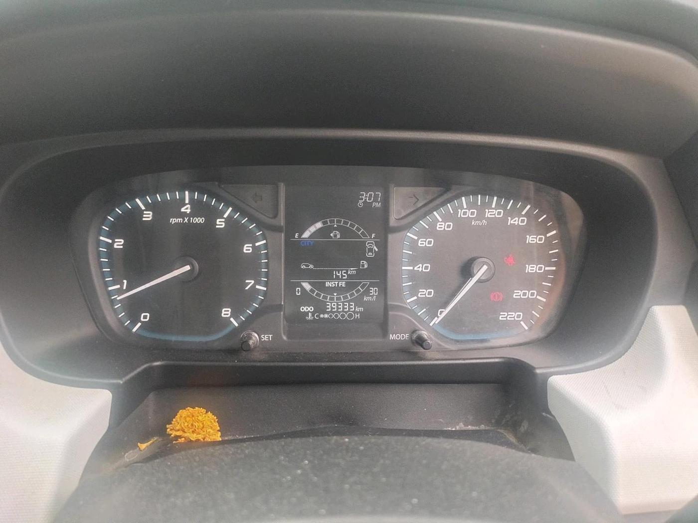 2023 Tata PUNCH PURE MT, Petrol, Manual, 39,333 km, interior