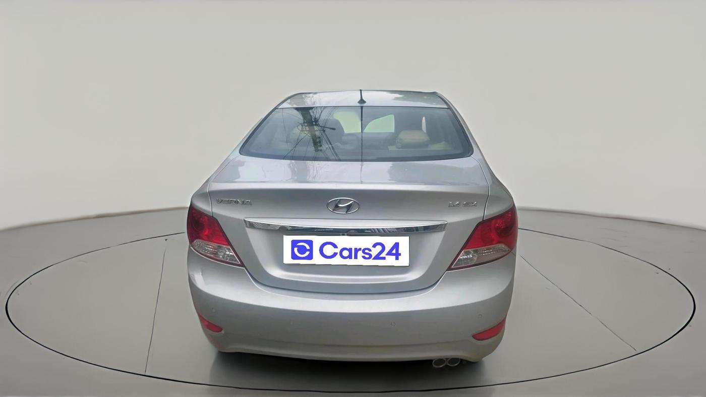2013 Hyundai Verna FLUIDIC 1.6 VTVT SX, Petrol, Manual, 72,206 km, exterior
