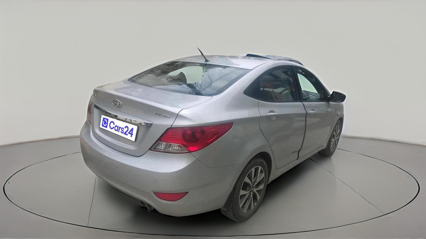 2013 Hyundai Verna FLUIDIC 1.6 VTVT SX, Petrol, Manual, 72,206 km, exterior