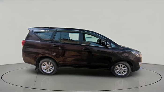 2019 Toyota Innova Crysta 2.4 GX AT 7 STR, Diesel, Automatic, 1,04,857 km, exterior