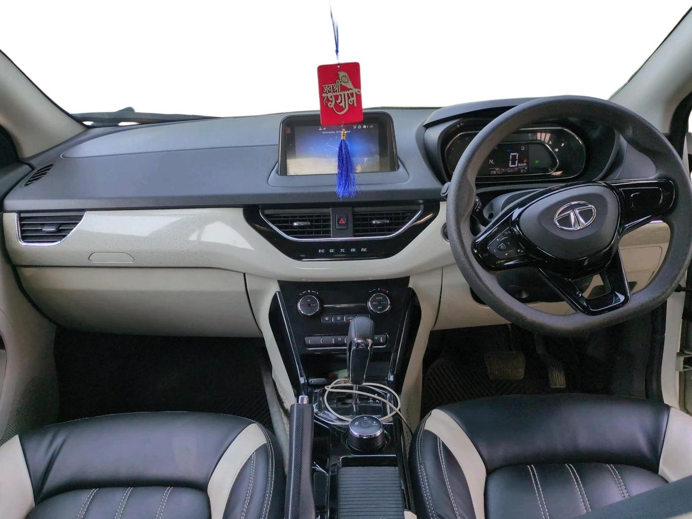 2022 Tata NEXON XZA PLUS PETROL DUAL TONE, Petrol, Automatic, 20,675 km, interior