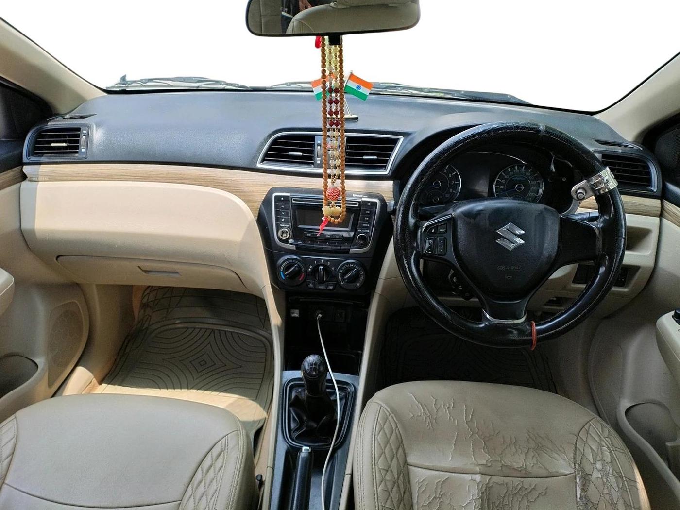 2018 Maruti Ciaz SIGMA 1.5 SHVS MT  PETROL, Petrol, Manual, 1,64,023 km, interior