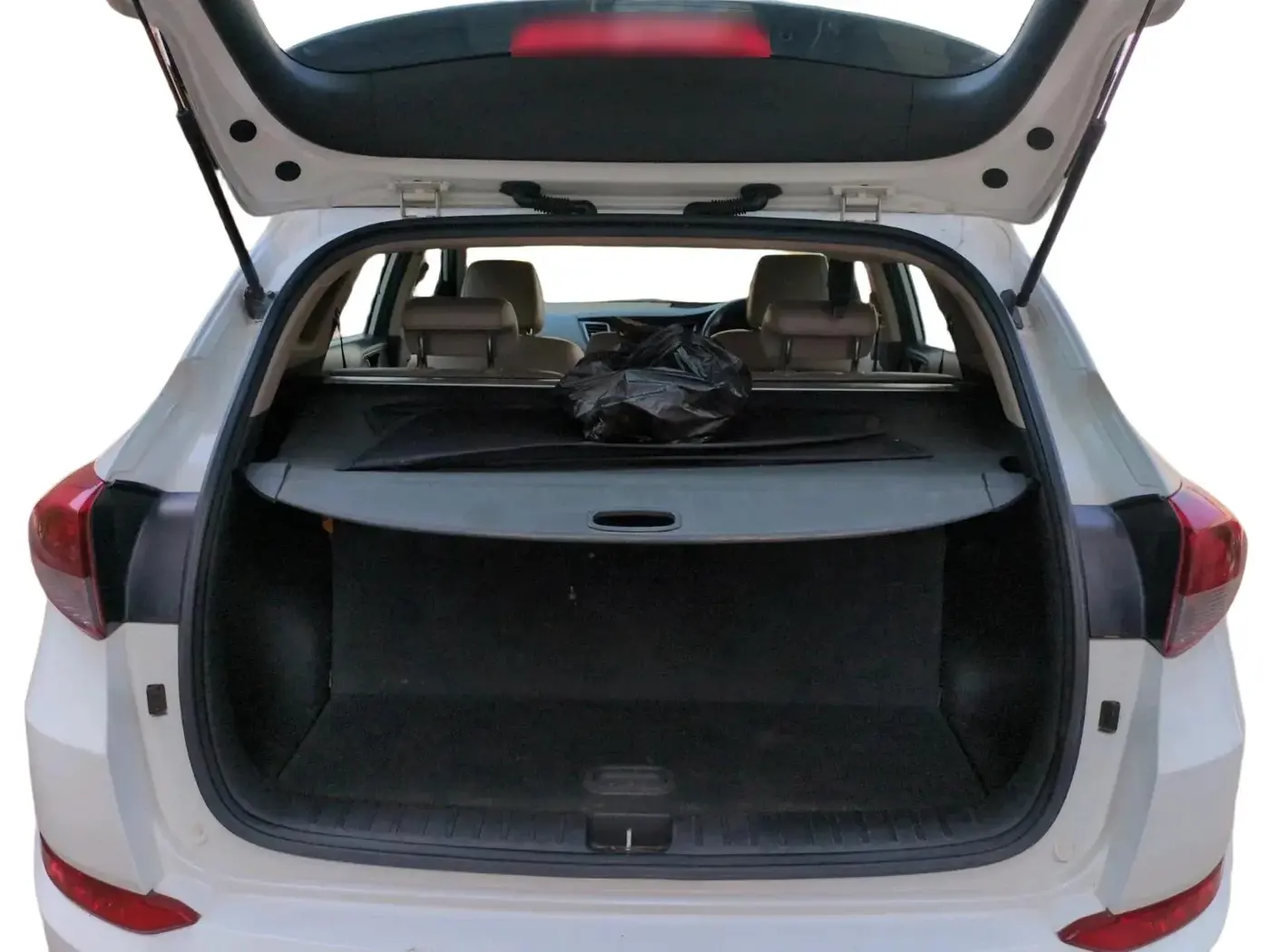 2016 Hyundai Tucson 2WD AT GL PETROL , CNG, Automatic, 62,368 km, exterior
