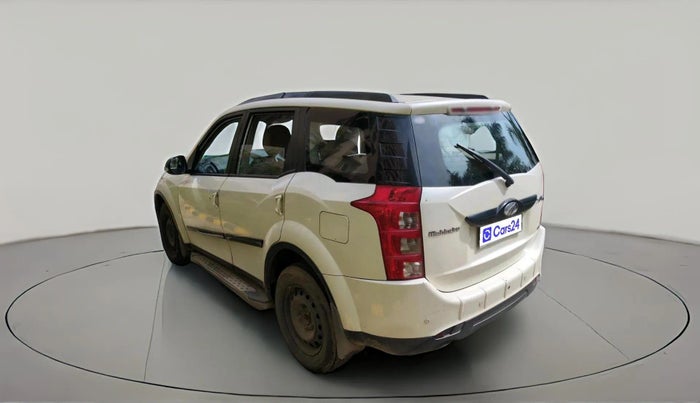 2015 Mahindra XUV500 W6, Diesel, Manual, 1,32,749 km, exterior