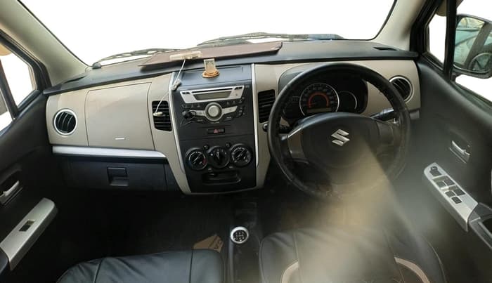 2015 Maruti Wagon R 1.0 VXI, CNG, Manual, 85,011 km, interior