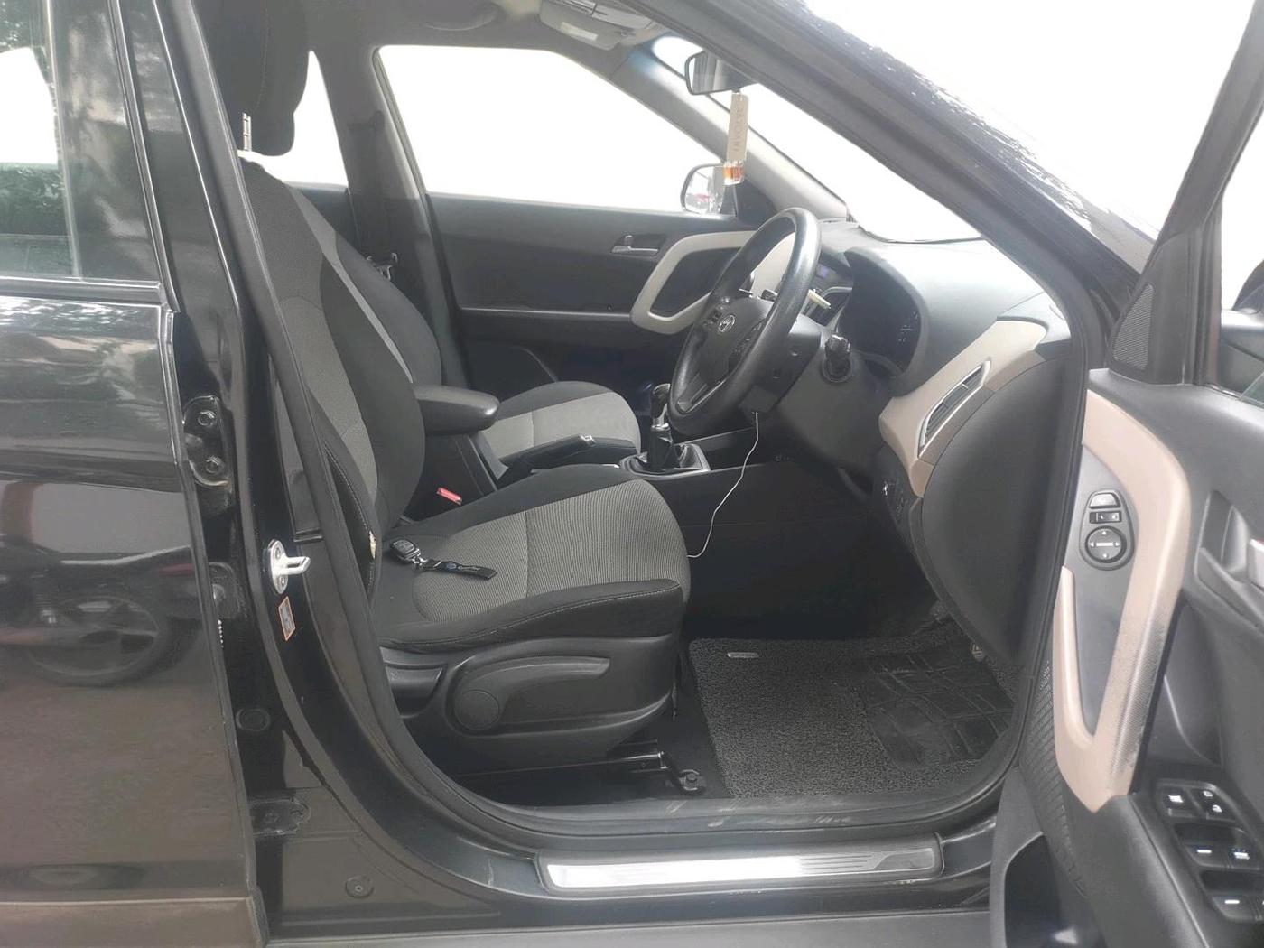 2016 Hyundai Creta SX PLUS 1.6 PETROL, Petrol, Manual, 1,26,982 km, interior