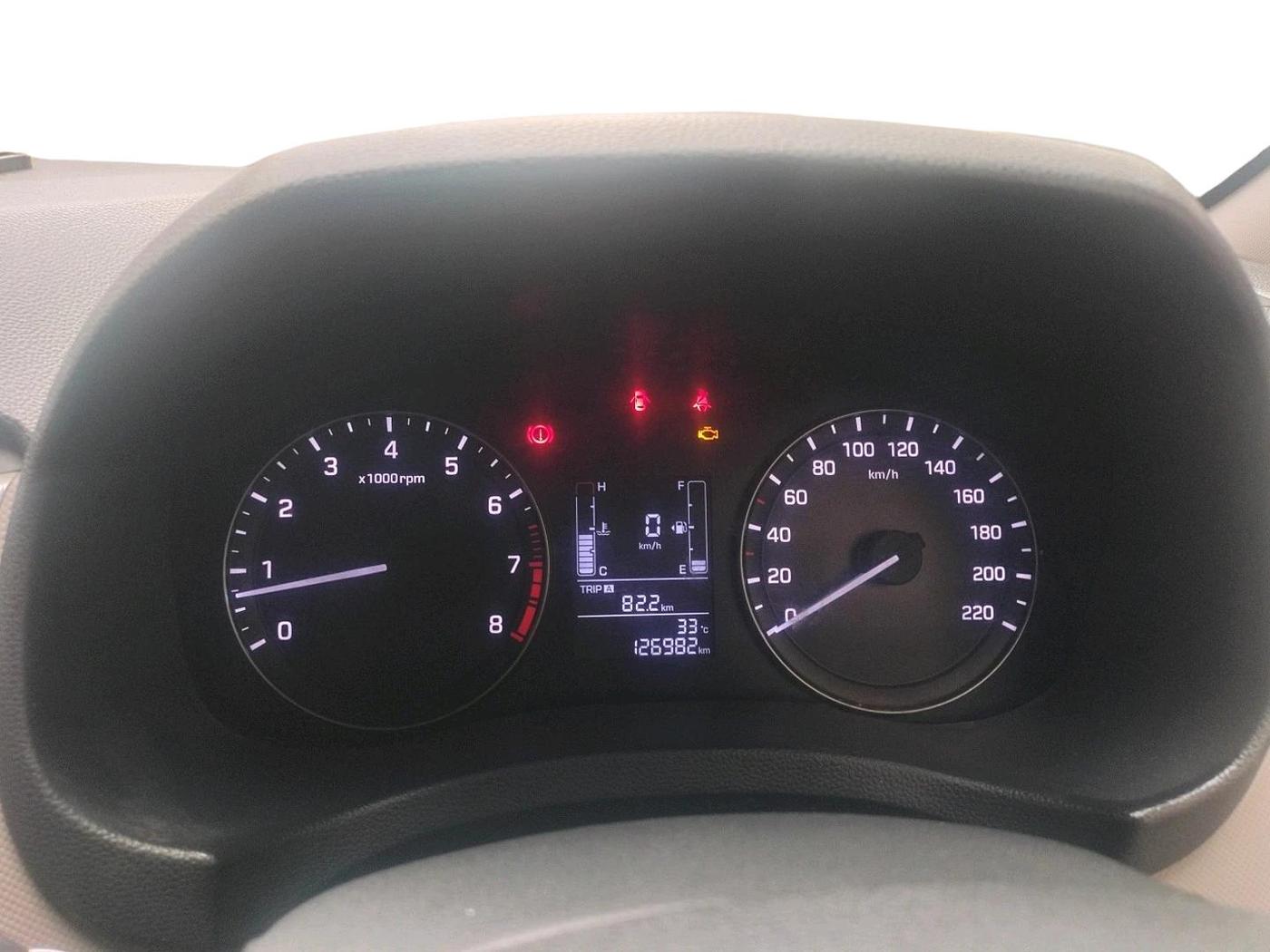 2016 Hyundai Creta SX PLUS 1.6 PETROL, Petrol, Manual, 1,26,982 km, interior