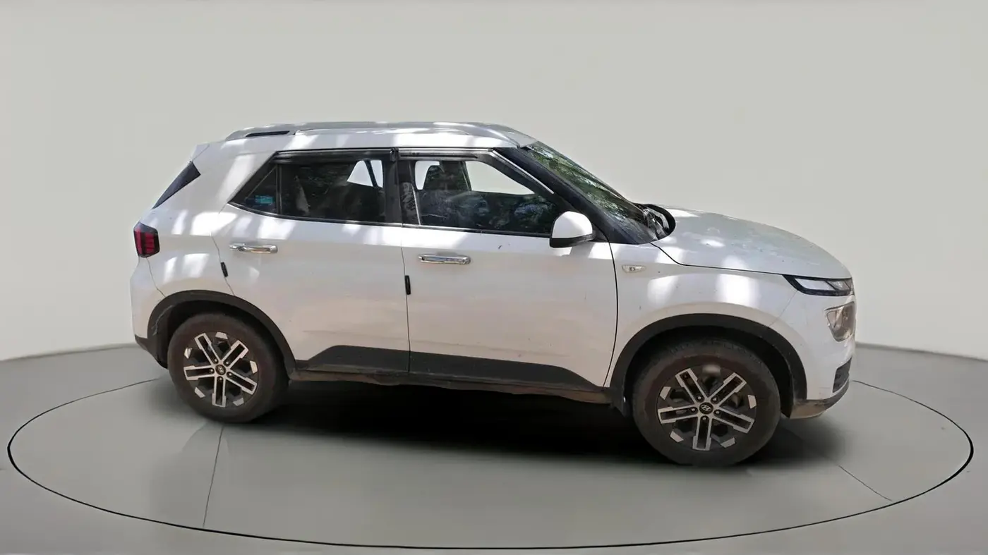 2023 Hyundai VENUE S 1.2, Petrol, Manual, 89,268 km, exterior