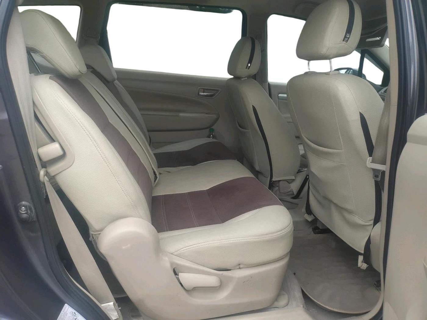 2015 Maruti Ertiga ZXI+, Petrol, Manual, 65,130 km, interior