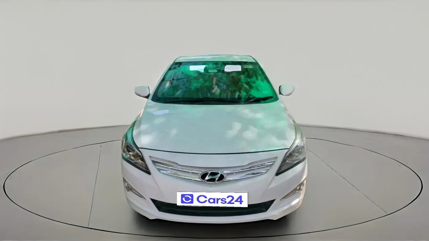 2015 Hyundai Verna FLUIDIC 1.6 CRDI SX 4S, Diesel, Manual, 1,35,804 km, exterior