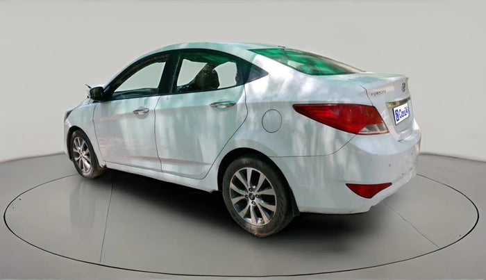 2015 Hyundai Verna FLUIDIC 1.6 CRDI SX 4S, Diesel, Manual, 1,35,804 km, exterior