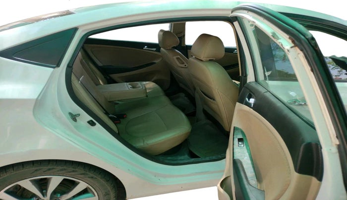 2015 Hyundai Verna FLUIDIC 1.6 CRDI SX 4S, Diesel, Manual, 1,35,804 km, interior