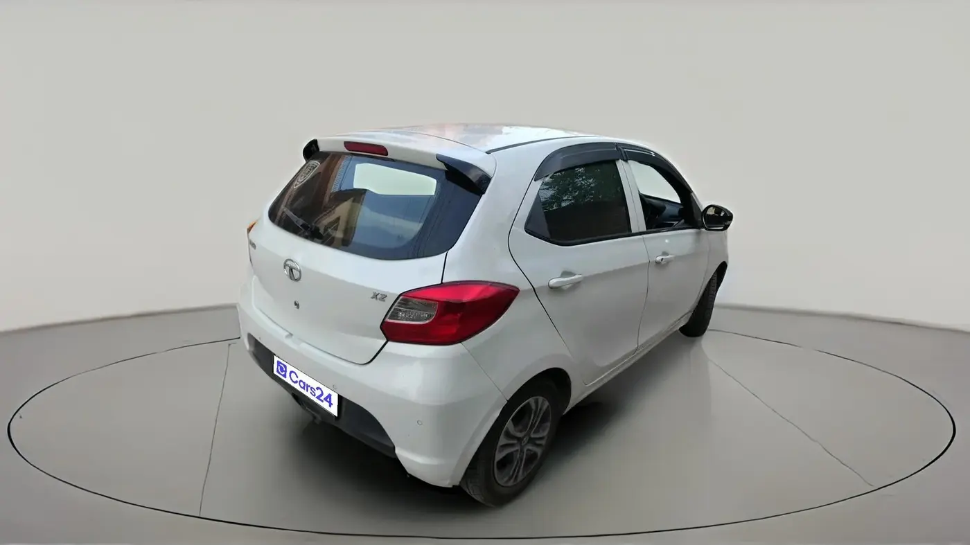 2019 Tata Tiago XZ PETROL, CNG, Manual, 1,04,392 km, exterior