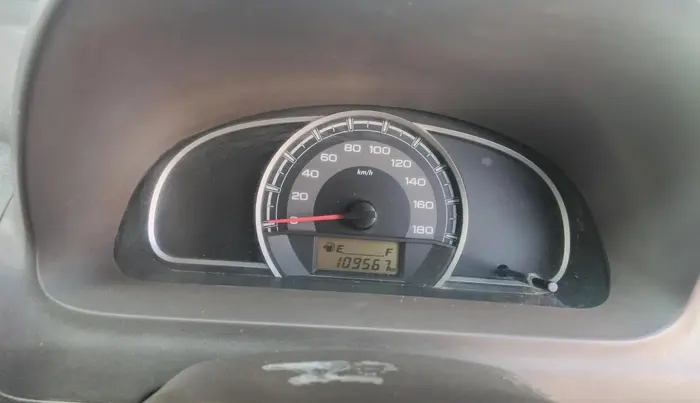 2013 Maruti Alto 800 LXI, CNG, Manual, 1,09,567 km, interior