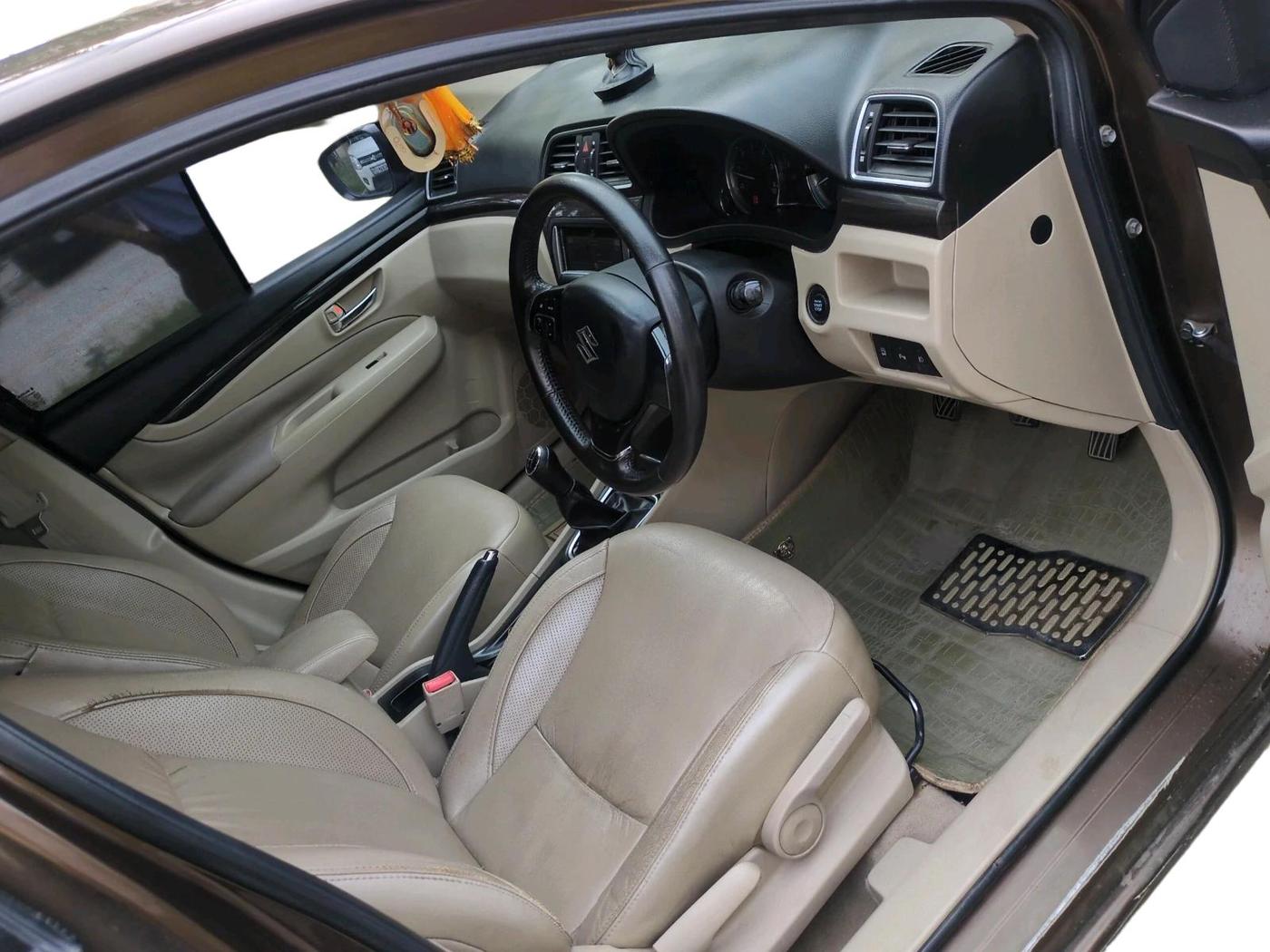 2016 Maruti Ciaz ZDI+ SHVS, Diesel, Manual, 1,11,867 km, interior