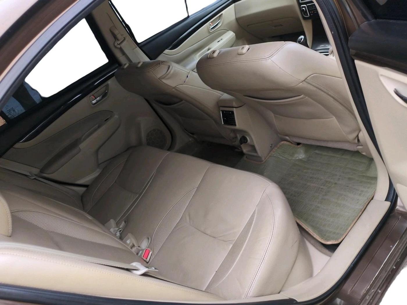 2016 Maruti Ciaz ZDI+ SHVS, Diesel, Manual, 1,11,867 km, interior