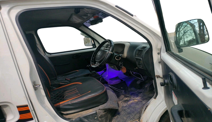 2022 Maruti Eeco 5 STR AC CNG (O), CNG, Manual, 1,68,214 km, interior