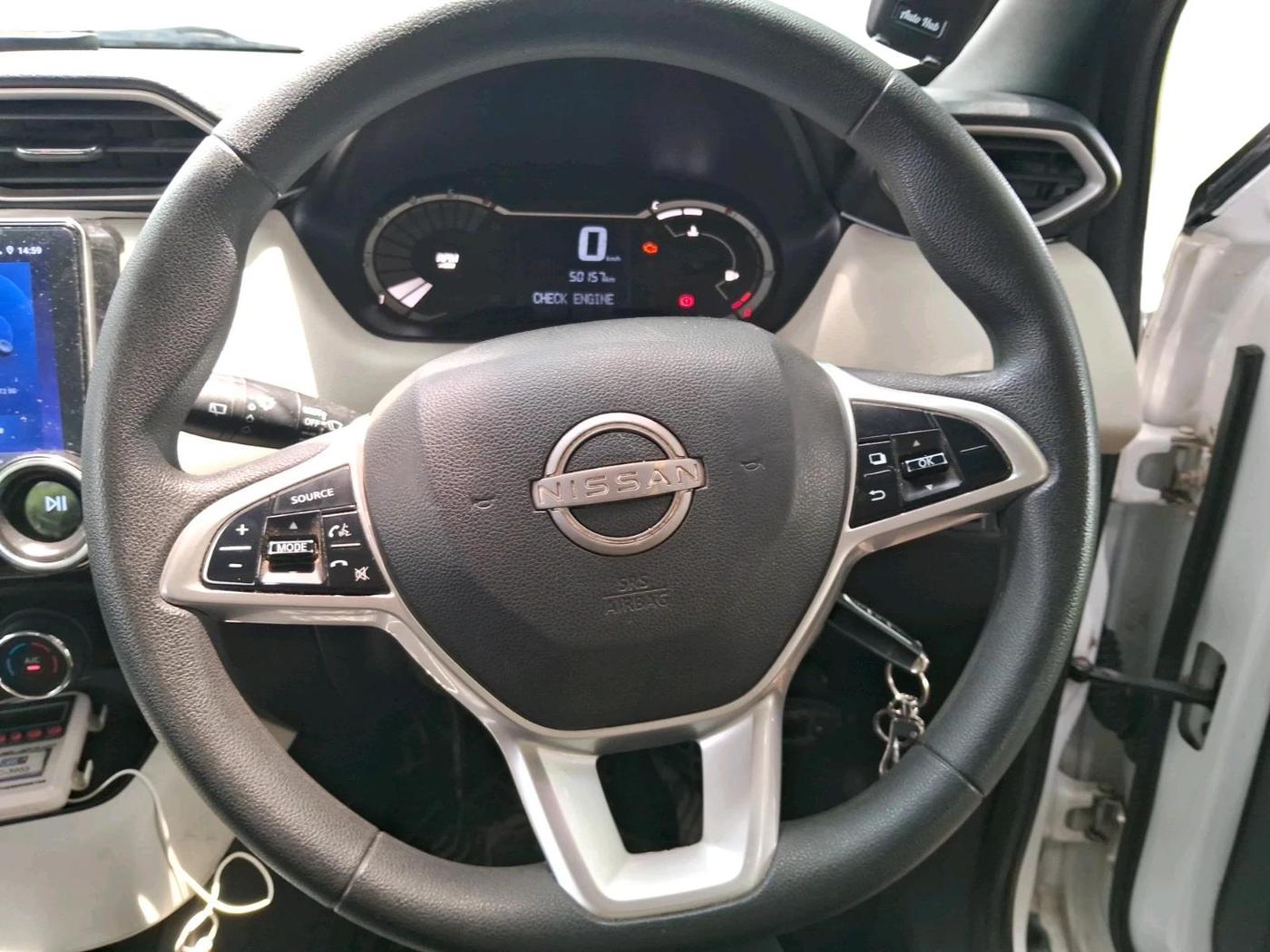 2023 Nissan MAGNITE XE, Petrol, Manual, 50,157 km, interior