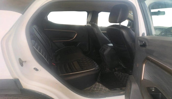 2021 Renault Kiger RXT MT, Petrol, Manual, 92,281 km, interior