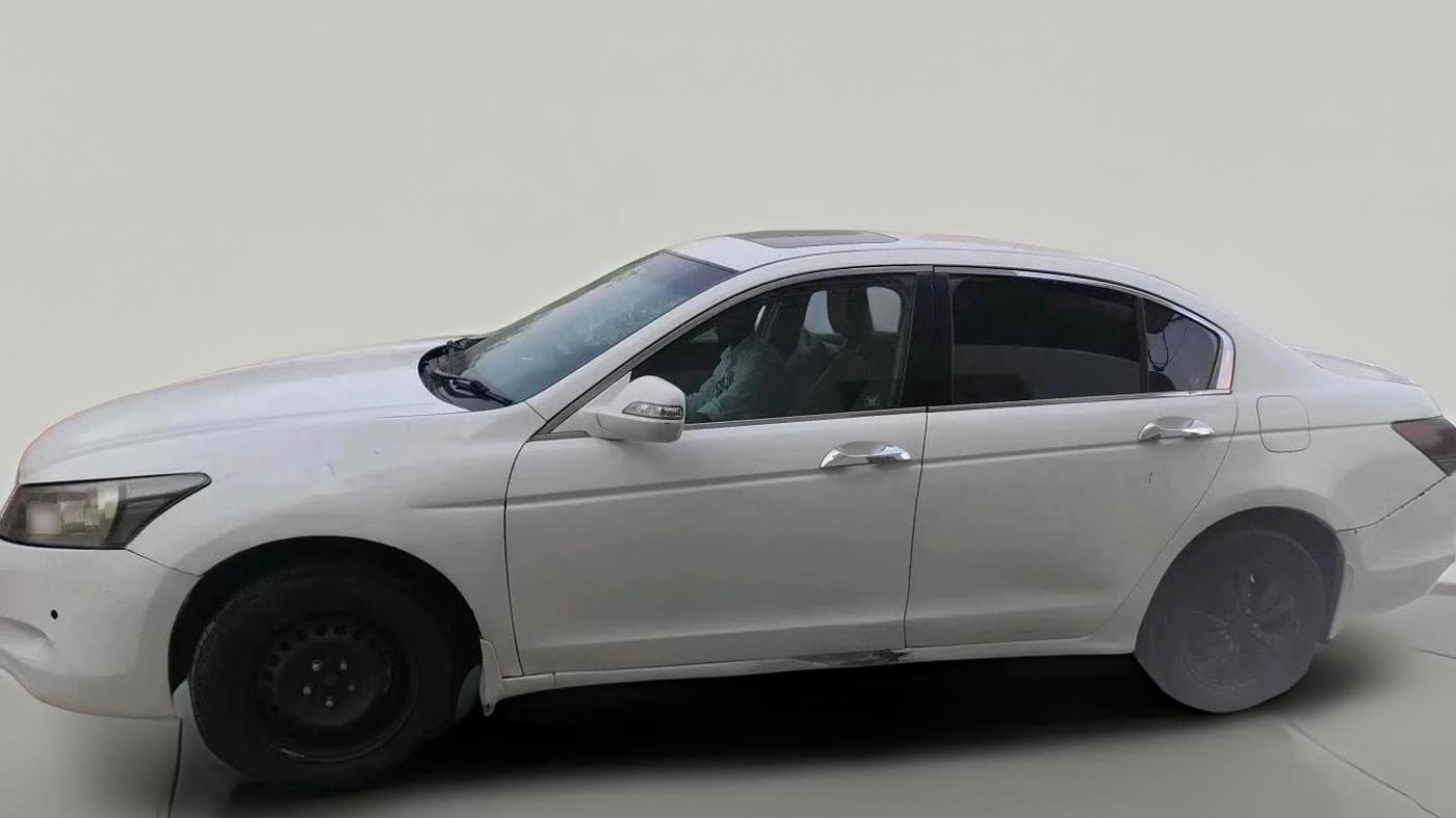 2011 Honda Accord 2.4L I-VTEC AT, CNG, Automatic, 1,49,561 km, exterior