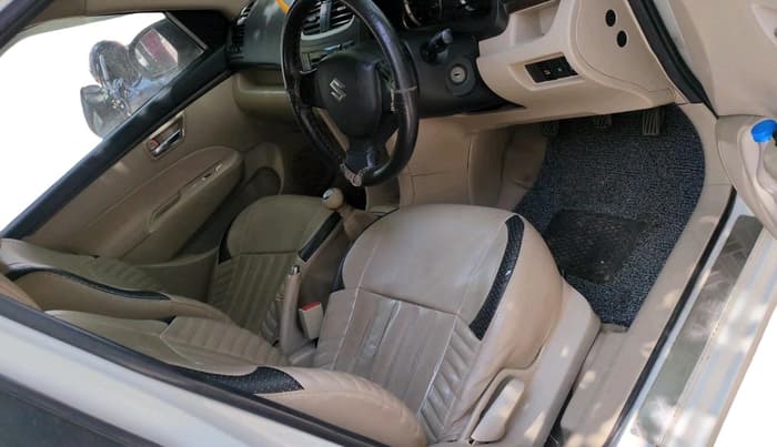 2016 Maruti Swift Dzire VXI, Petrol, Manual, 1,23,402 km, interior