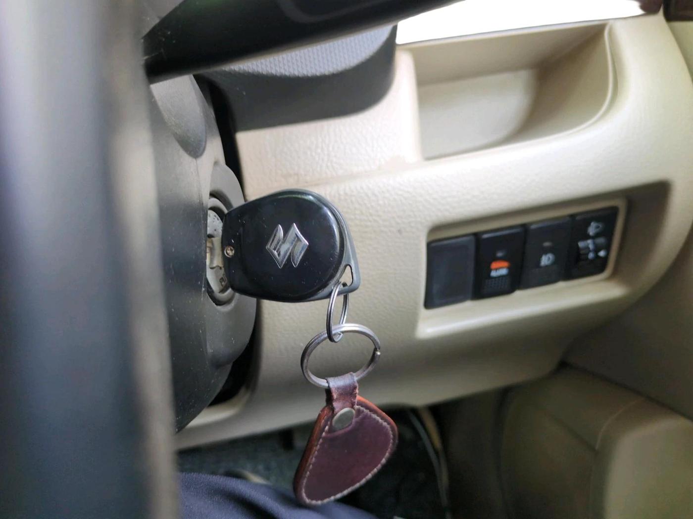 2016 Maruti Swift Dzire VXI, Petrol, Manual, 1,23,402 km, interior