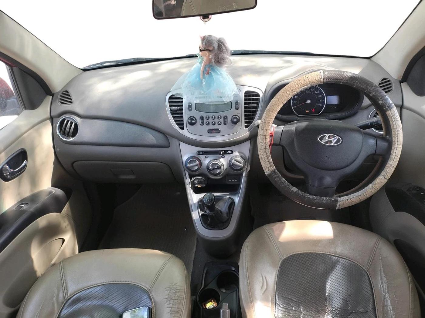 2012 Hyundai i10 SPORTZ 1.2, Petrol, Manual, 1,45,387 km, interior