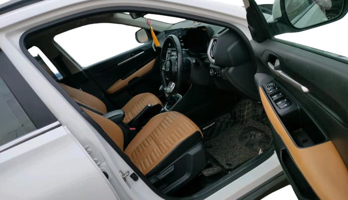 2024 KIA SONET HTX 1.5 DIESEL IMT, Diesel, Manual, 20,756 km, interior