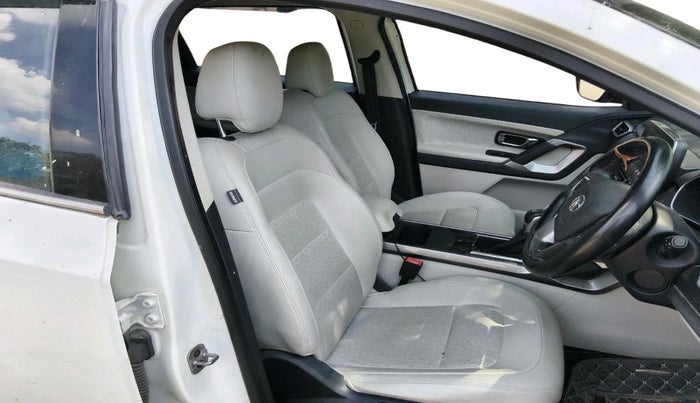 2022 Tata Safari XZA PLUS, Diesel, Automatic, 59,328 km, interior