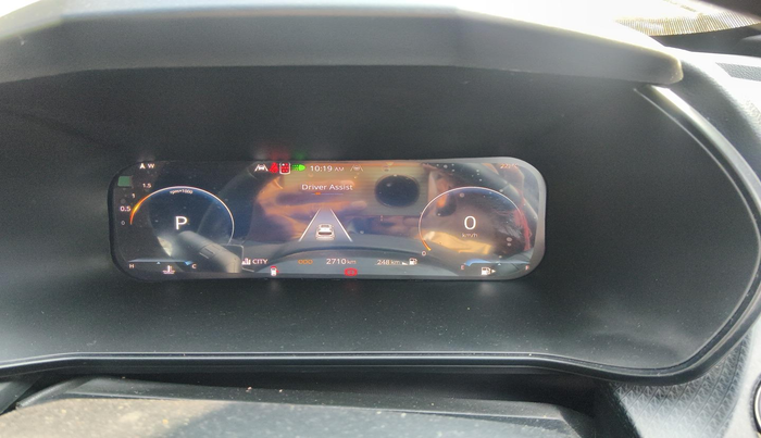 2025 Tata Safari ADVENTURE PLUS DARK EDITION AT, Diesel, Automatic, 4,500 km, interior