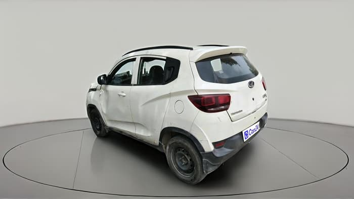 2016 Mahindra Kuv100 K4 D 6 STR, Diesel, Manual, 2,15,258 km, exterior