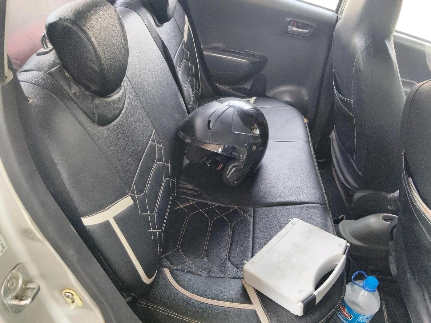 2011 Maruti A Star VXI, CNG, Manual, 2,61,420 km, interior