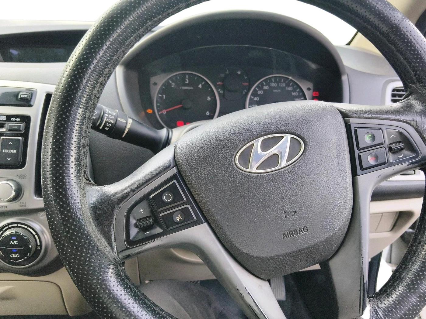 2012 Hyundai i20 SPORTZ 1.4 CRDI, Diesel, Manual, 1,20,762 km, interior