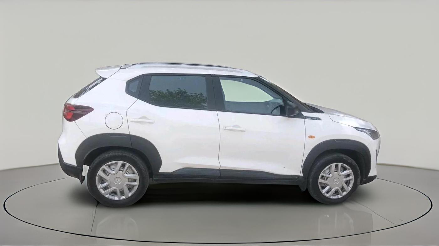 2023 Nissan MAGNITE XE, Petrol, Manual, 15,685 km, exterior