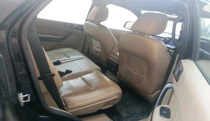 2020 Ford Endeavour TITANIUM PLUS 2.0 4X2 AT SUNROOF, Diesel, Automatic, 1,06,161 km, interior