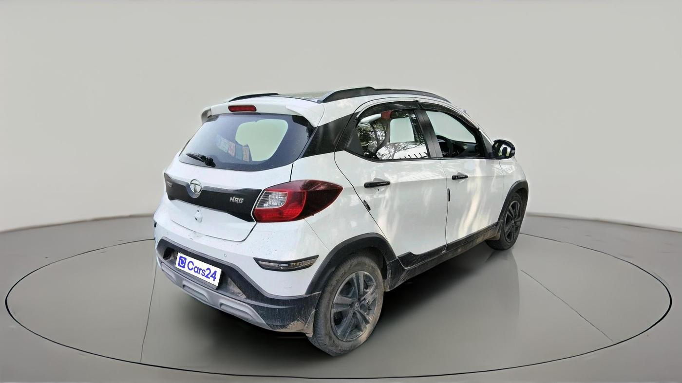 2022 Tata TIAGO NRG XZ MT, Petrol, Manual, 90,461 km, exterior