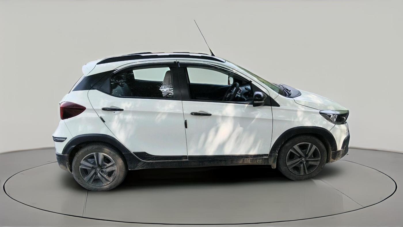 2022 Tata TIAGO NRG XZ MT, Petrol, Manual, 90,461 km, exterior
