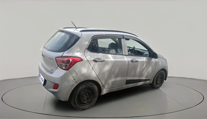 2016 Hyundai Grand i10 SPORTZ 1.2 KAPPA VTVT, CNG, Manual, 1,15,015 km, exterior