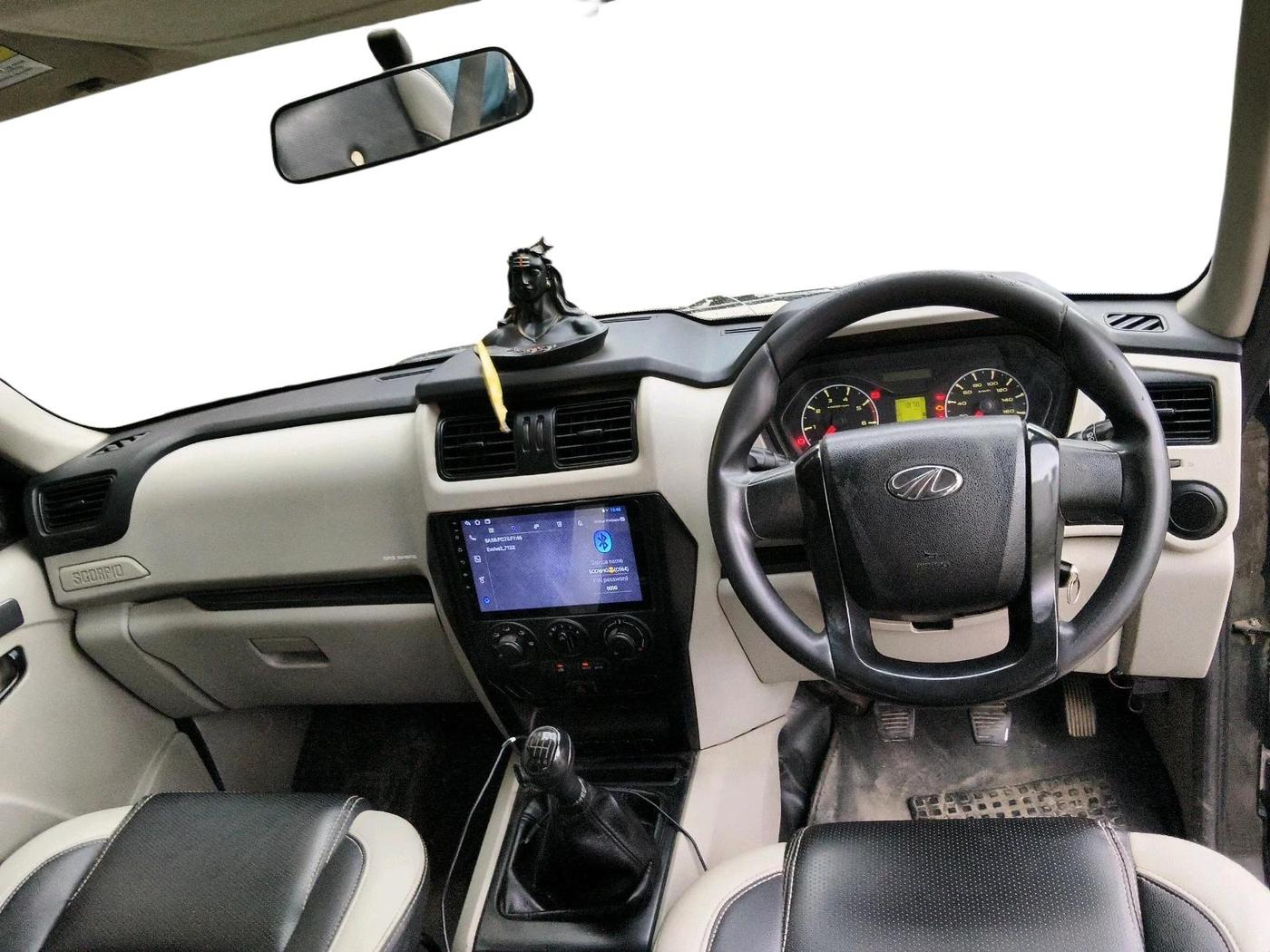 2021 Mahindra Scorpio S5, Diesel, Manual, 1,25,599 km, interior