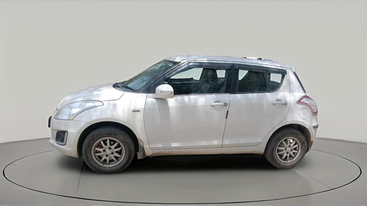 2017 Maruti Swift VDI, Diesel, Manual, 1,52,056 km, exterior