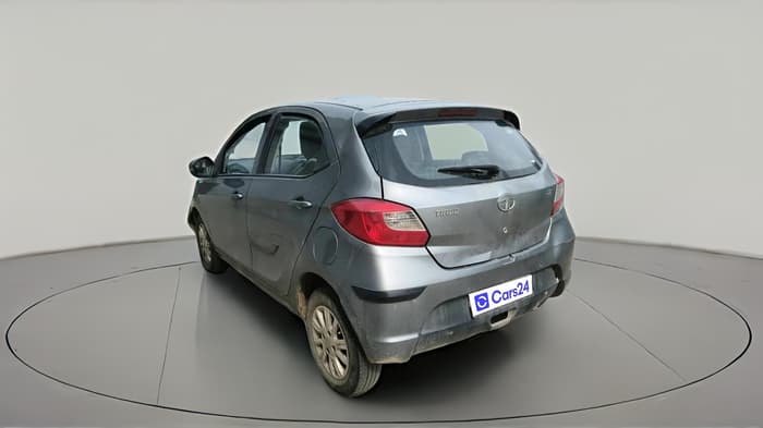 2018 Tata Tiago XZ DIESEL, Diesel, Manual, 1,30,057 km, exterior