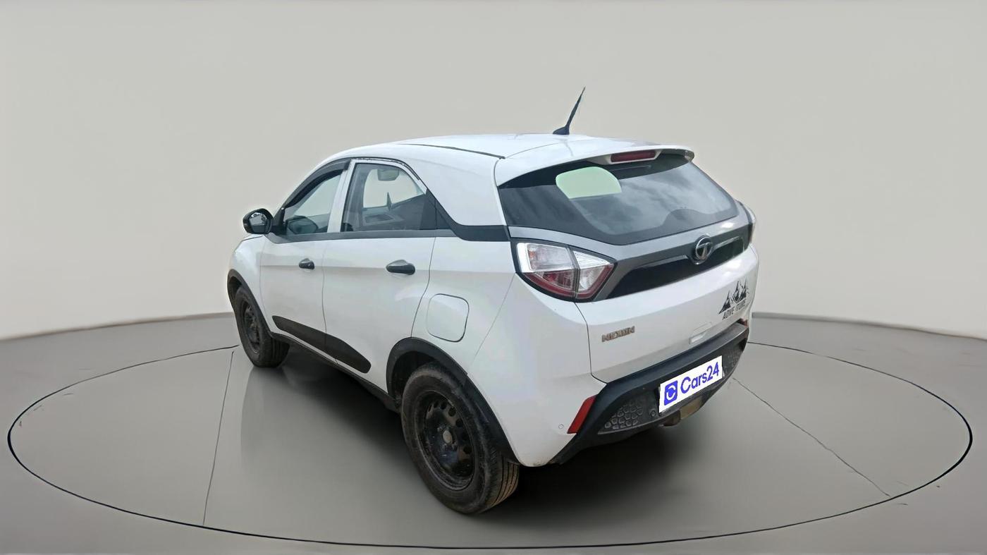 2018 Tata NEXON XM DIESEL, Diesel, Manual, 1,55,589 km, exterior