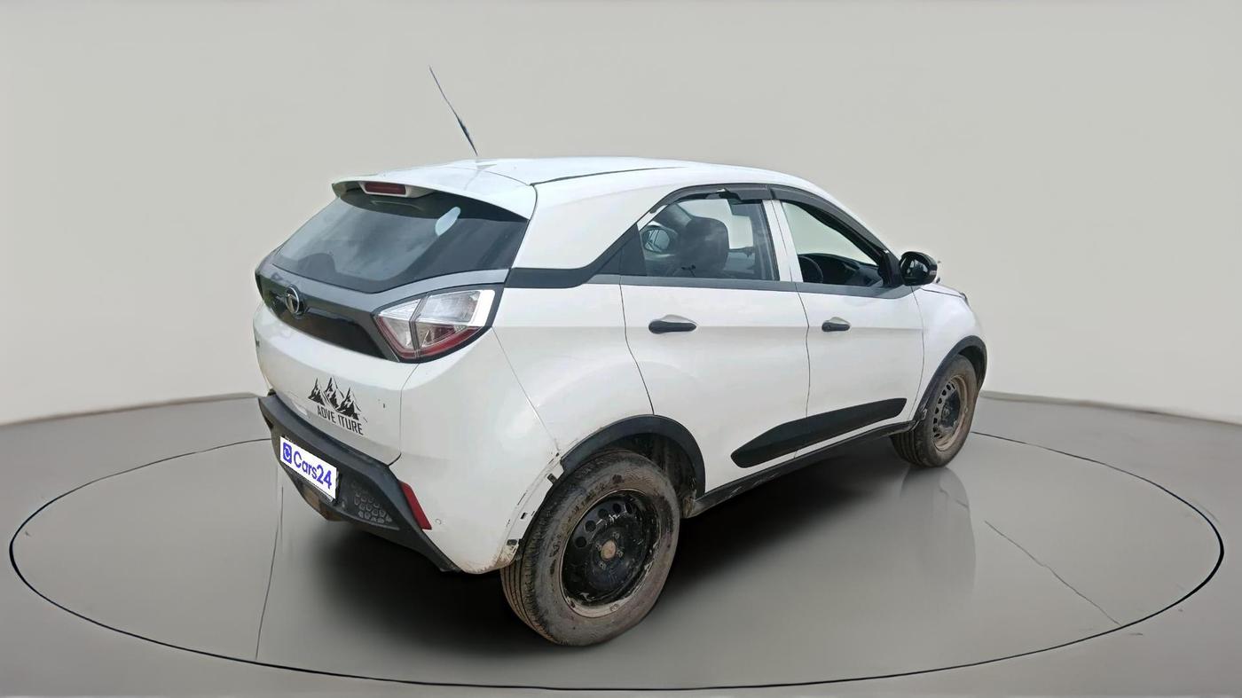 2018 Tata NEXON XM DIESEL, Diesel, Manual, 1,55,589 km, exterior