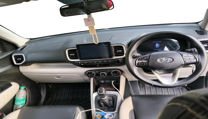 2024 Hyundai VENUE S (O) 1.0 Turbo MT, Petrol, Manual, 27,316 km, interior