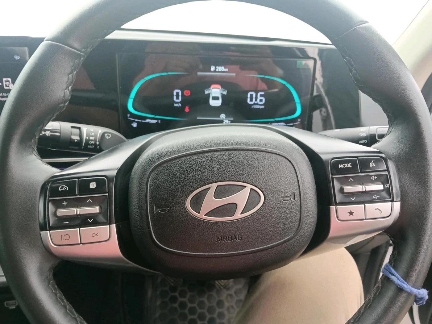 2025 Hyundai Verna SX 1.5 l MPI, Petrol, Manual, 19,307 km, interior