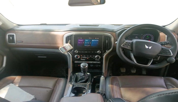 2024 Mahindra SCORPIO-N Z8 S Diesel MT 2WD 7 STR, Diesel, Manual, 36,805 km, interior