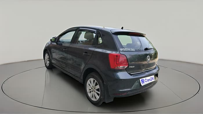 2015 Volkswagen Polo HIGHLINE1.5L, Diesel, Manual, 1,15,097 km, exterior