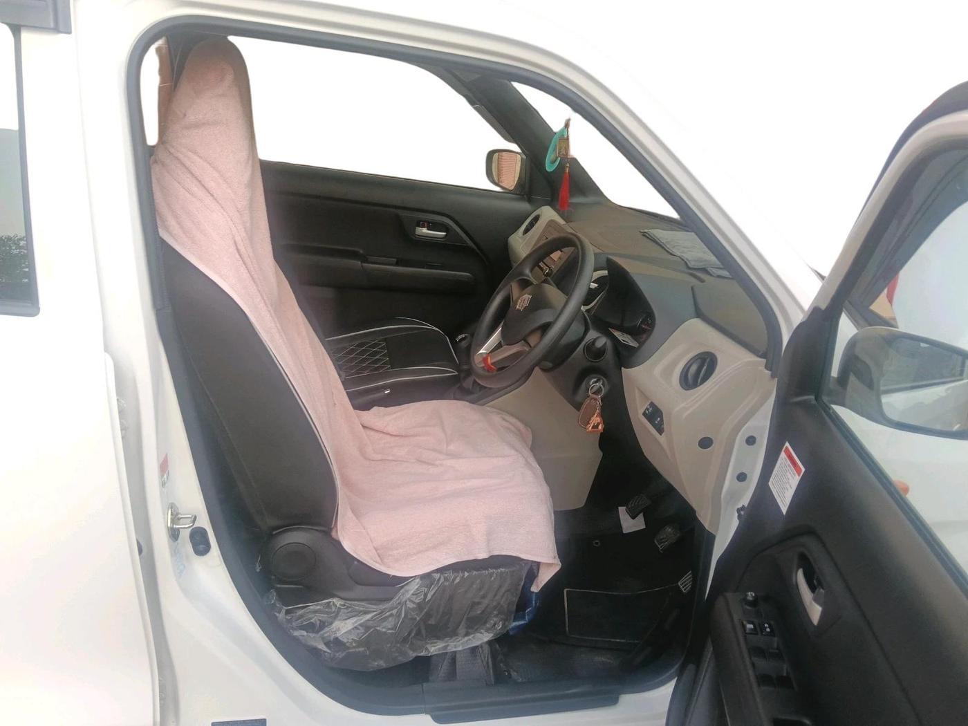 2026 Maruti New Wagon-R VXI CNG 1.0, CNG, Manual, 2,975 km, interior