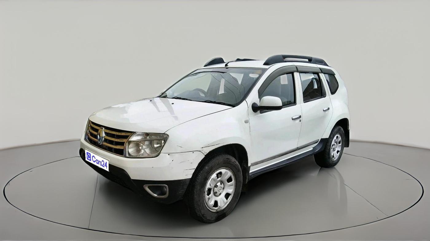 2014 Renault Duster 85 PS RXL DIESEL, Diesel, Manual, 1,77,876 km, exterior