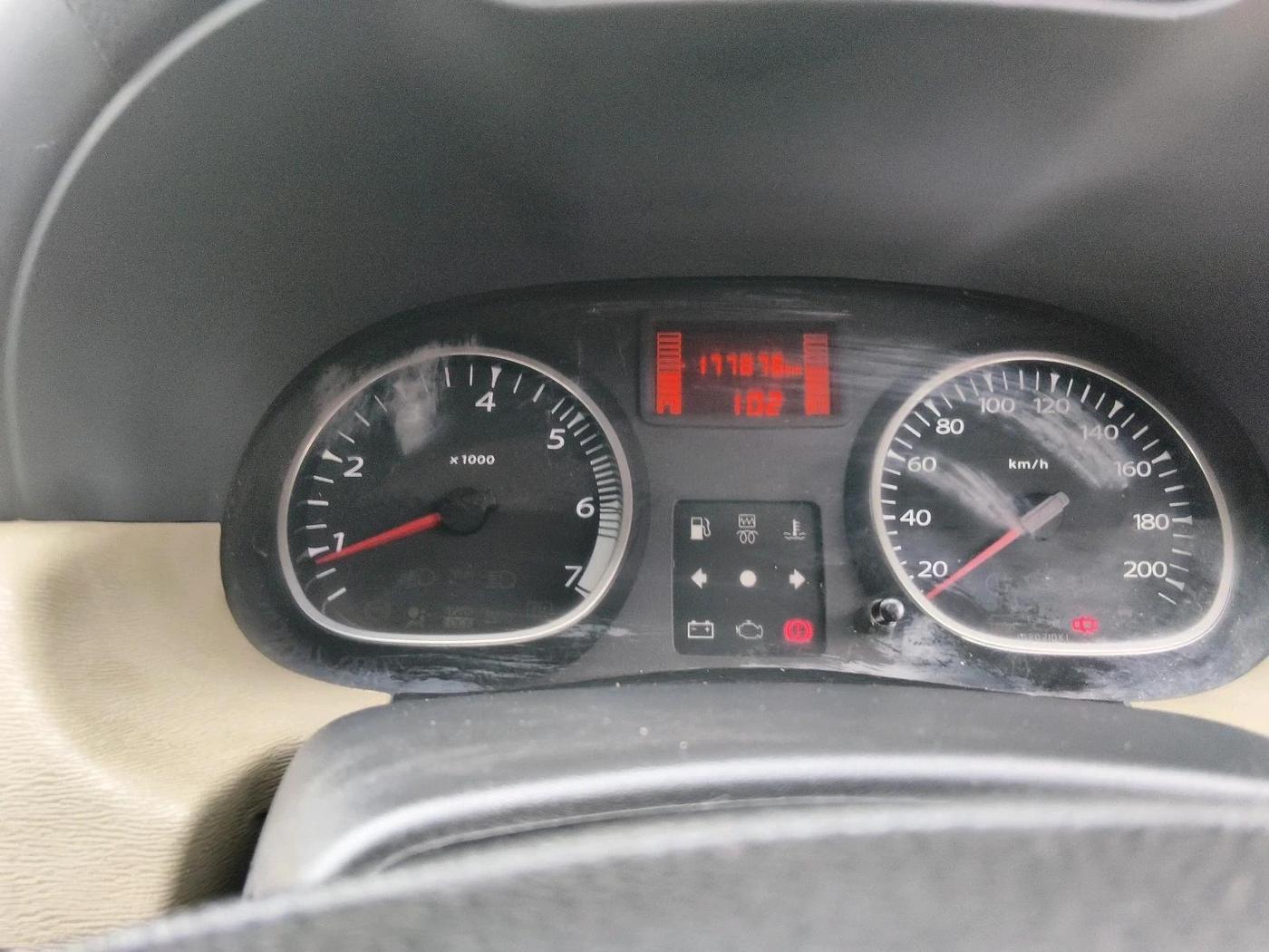 2014 Renault Duster 85 PS RXL DIESEL, Diesel, Manual, 1,77,876 km, interior